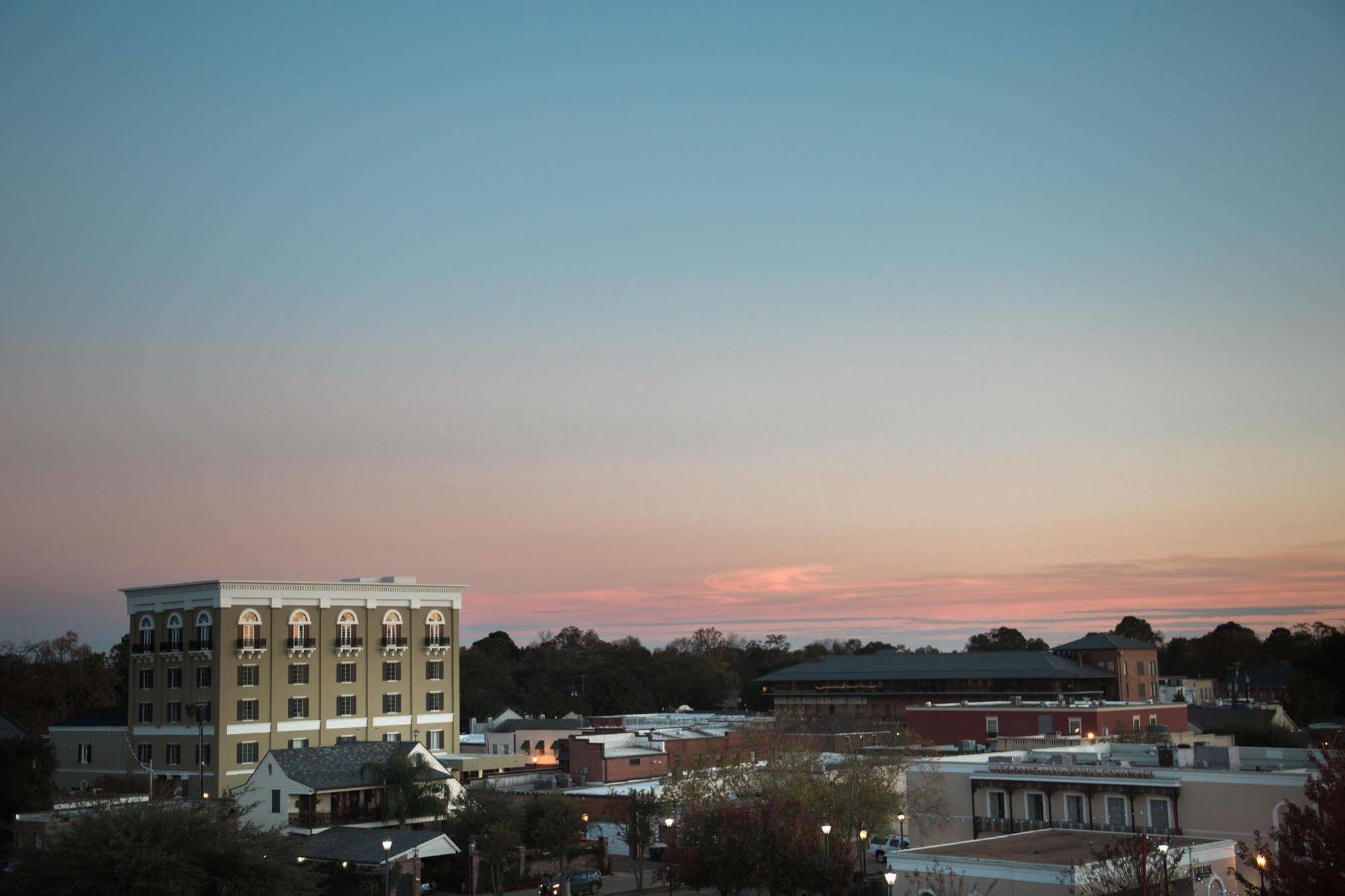 Chateau Saint Denis Hotel, A Trademark Collection By Wyndham Hotel Natchitoches